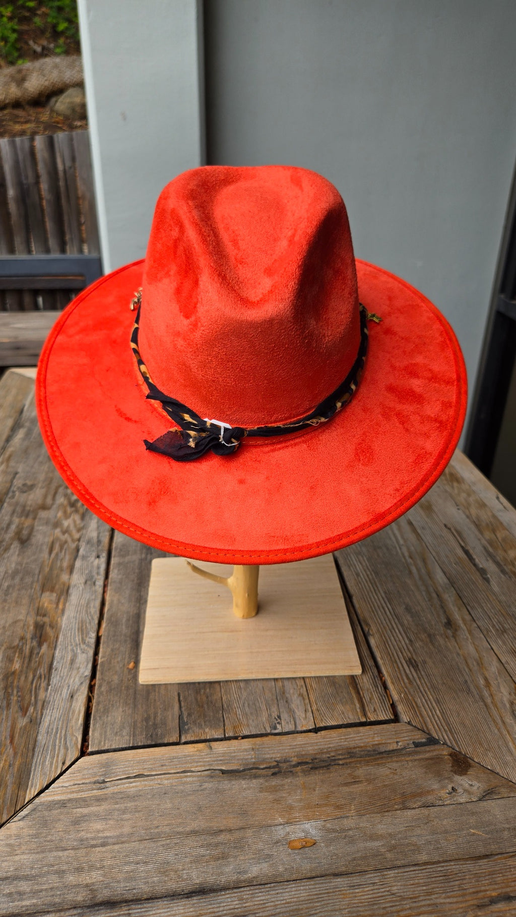 Red western cowboy hat top front view